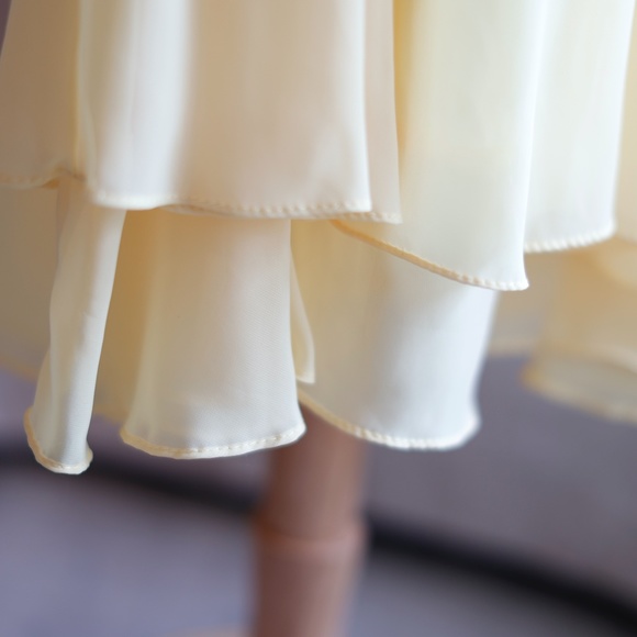 Yellow Chiffon Trapeze girls fancy Spring Wedding dress size 13/14 - Picture 5 of 5